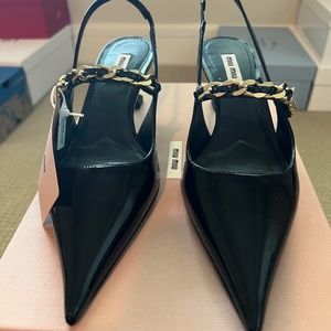 Miu Miu Patent leather slingback pumps with embellished chain BRAND NEW!